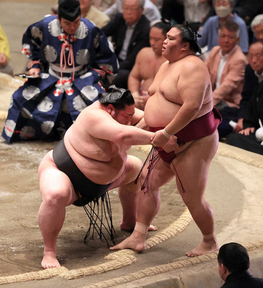【画像・写真】剣翔が勝ち越し　好調の要因は“ケガの功名”優勝戦線浮上へ「悪い相撲でも勝つことが第一優先」