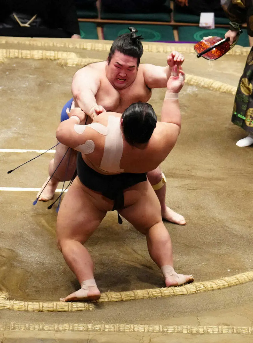 【画像・写真】豪ノ山　十両6場所目で初優勝　本割・北の若、優勝決定戦・落合に1日2勝　名古屋場所での新入幕に弾み