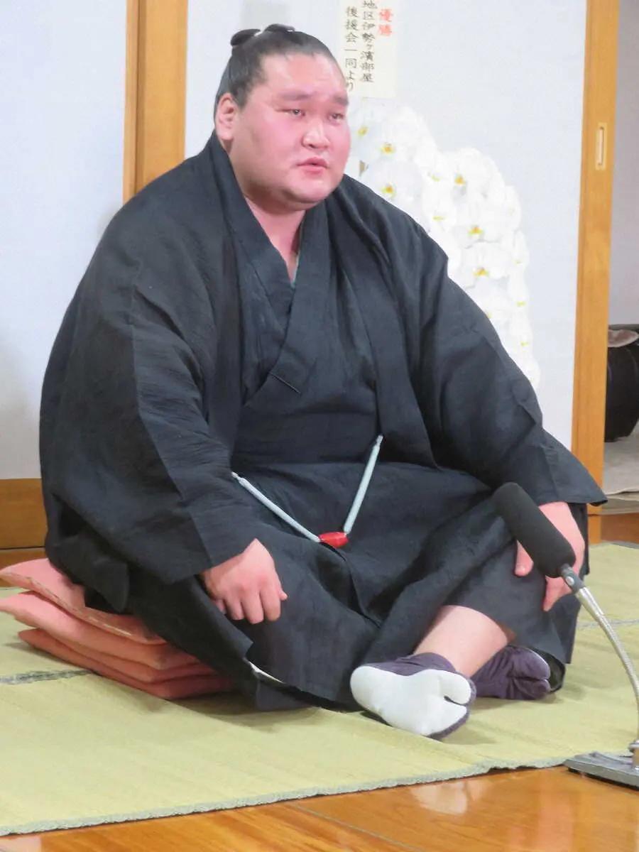 【画像・写真】照ノ富士が優勝一夜明け会見　昨年11月に長男が誕生したことを明かす…名前は「照務甚（てむじん）」くん