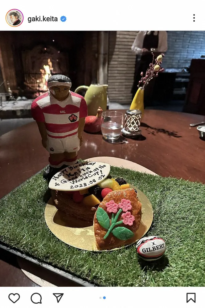【画像・写真】稲垣啓太　「33歳の誕生日を妻が祝ってくれました」夫婦ショット披露「かっこいい」「ラブですね」の声