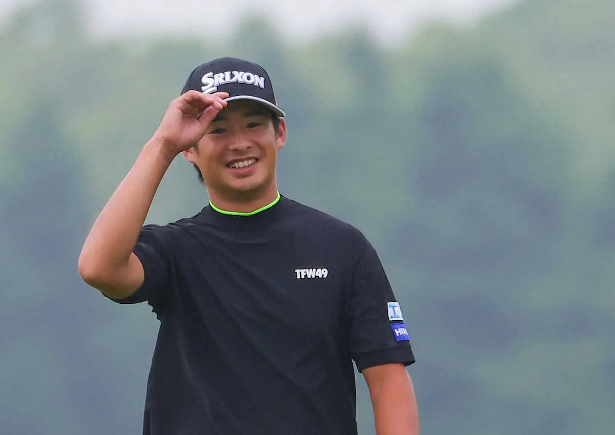 【画像・写真】片岡65で2位浮上　27日ぎっくり腰発症もケガの功名「腰がそらないように打ったので前傾キープできた」