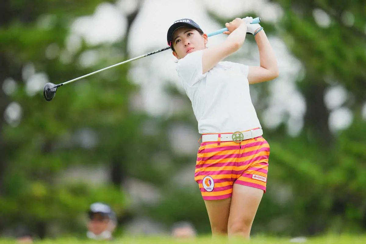 【画像・写真】永井が単独首位！　強風気にせず6バーディー　6年ぶり2勝目へ「ちょっとずつ成長している気がします」