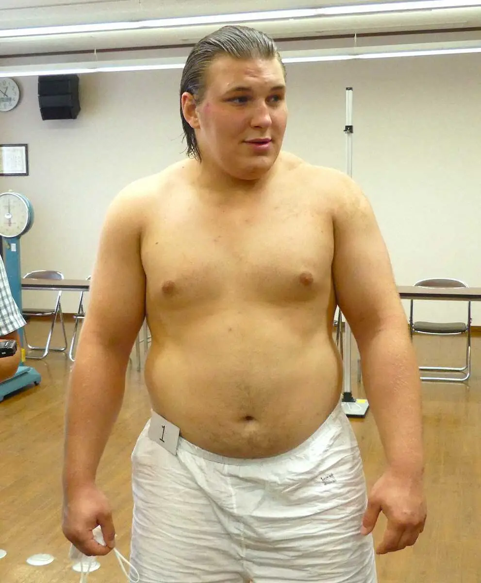 【画像・写真】【新弟子検査】ウクライナ出身のダニーロ「家族のために頑張りたい。助けたい」戦禍の母国へ活躍届ける