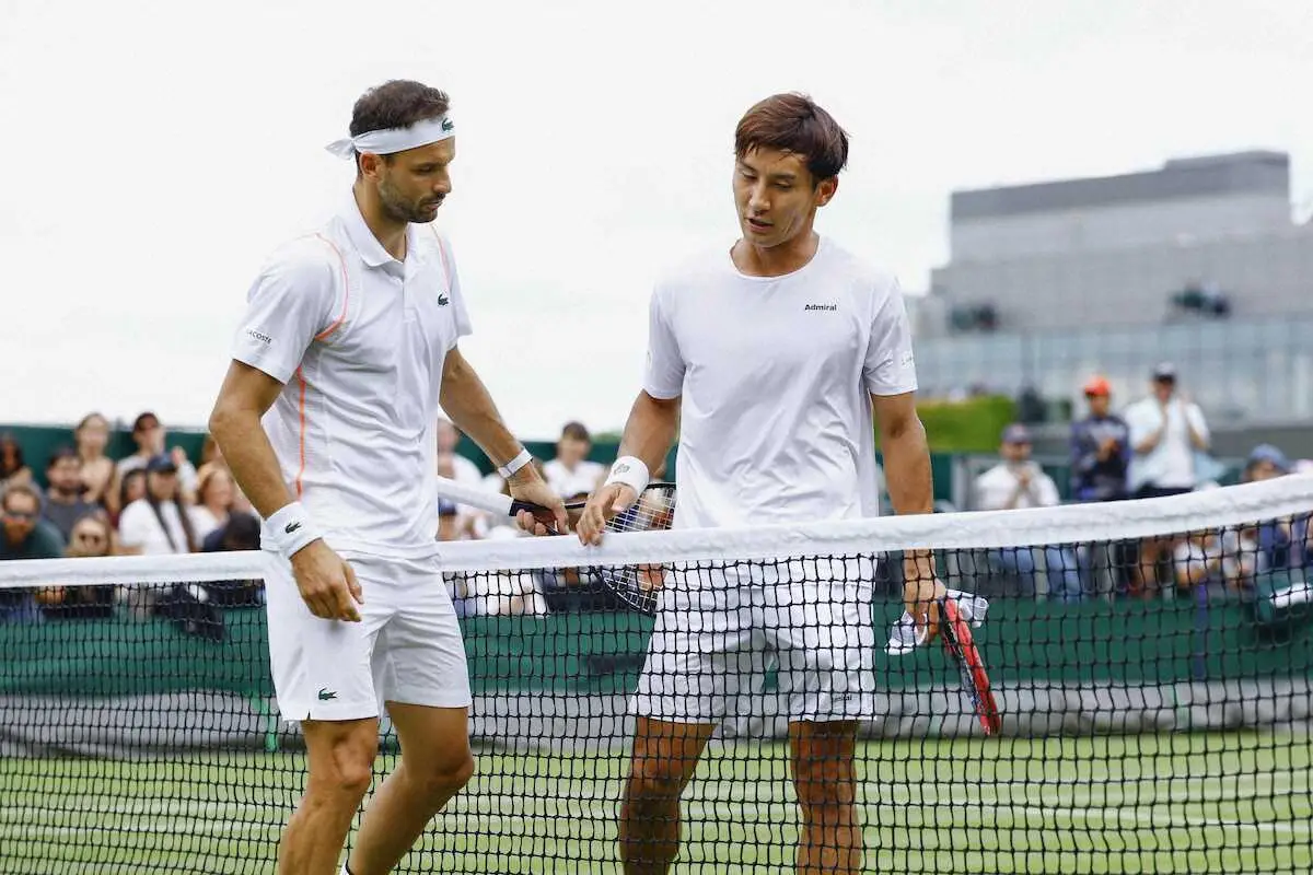 【画像・写真】島袋将は初戦敗退　ウィンブルドン男子シングルス　環境活動家？乱入で中断も