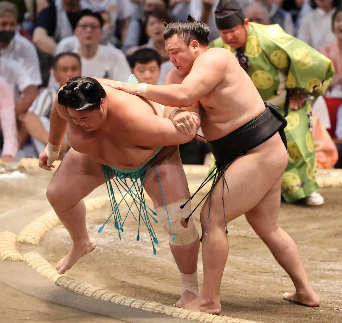 【画像・写真】【玉ノ井親方　視点】途中出場の霧島が快勝　3敗のハンディも玉ノ井親方「優勝争いのチャンスはある」