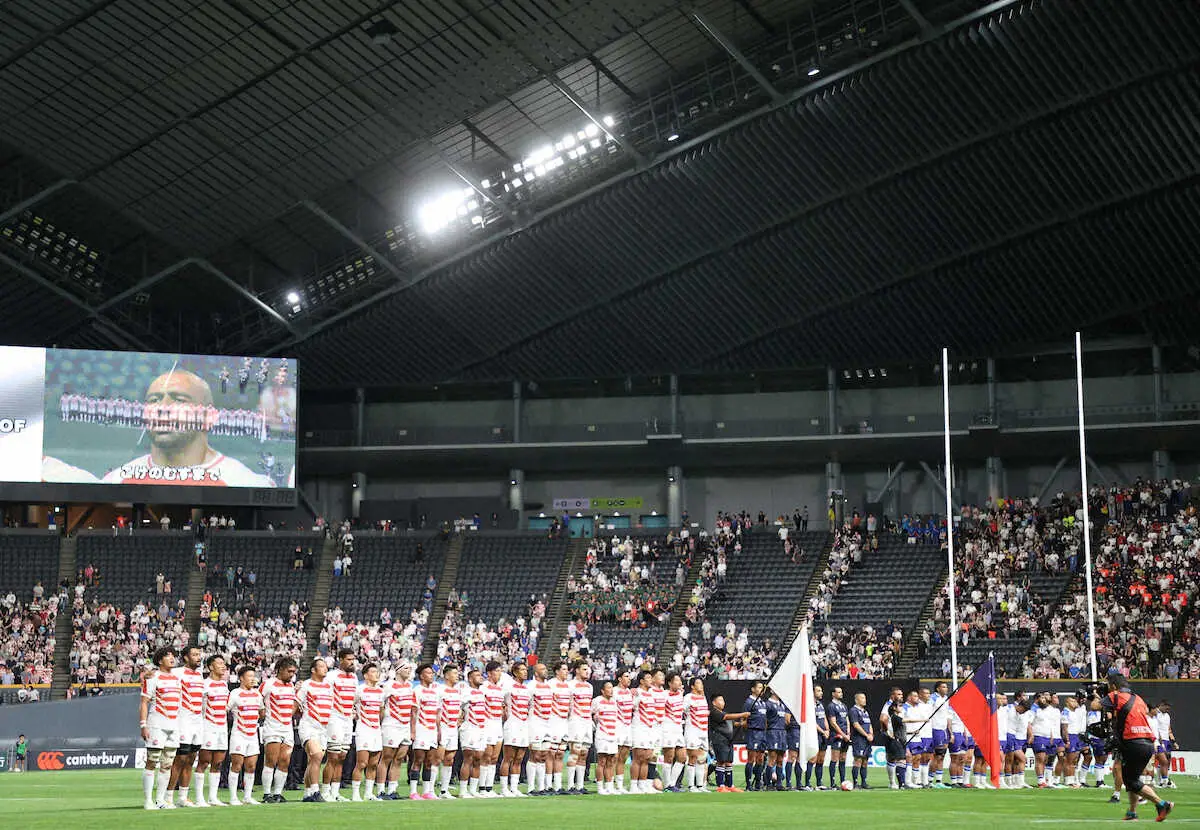 【画像・写真】ラグビーサモア代表、日本戦キックオフ前に恒例儀式「シバタウ」披露　北の大地で迫力の舞