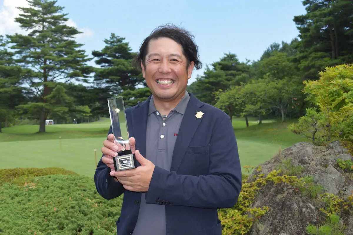 【画像・写真】レギュラークラス・藤村　シニアクラス・稲沢　ともに初優勝