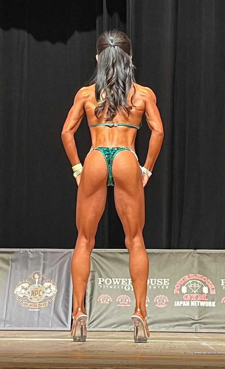 【画像・写真】ムキムキボディー披露の藤沢五月　氷上モードで中学生に金言「元気いっぱいに頑張ってください！」