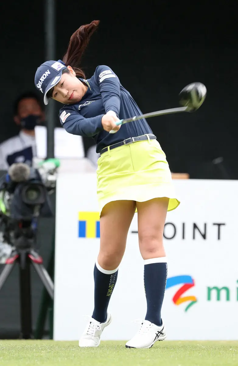 【画像・写真】プロ6年目の菅沼菜々が涙のプロ初V！　神谷そらとのプレーオフを制し　9日にホテルで足負傷も乗り越え