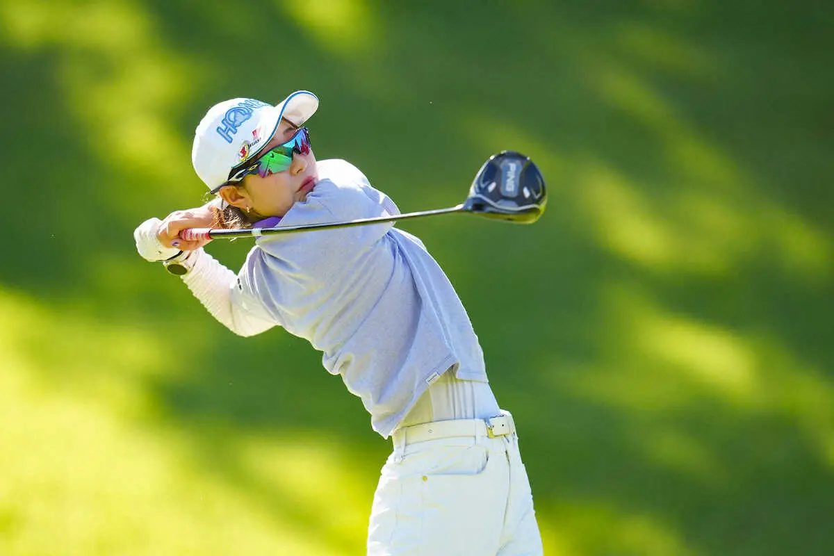 【画像・写真】蛭田みな美、西郷真央がが通算10アンダーで首位に並ぶ！2打差に8人の大混戦