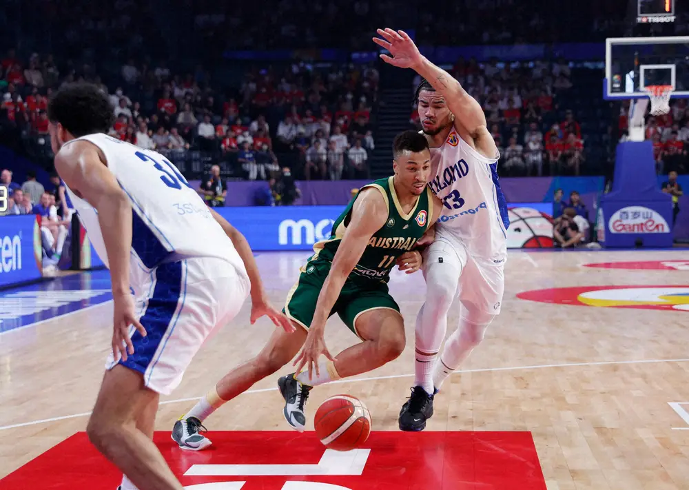 【画像・写真】バスケ男子W杯開幕　豪州がフィンランドに98―72で快勝　ミルズが25得点の活躍