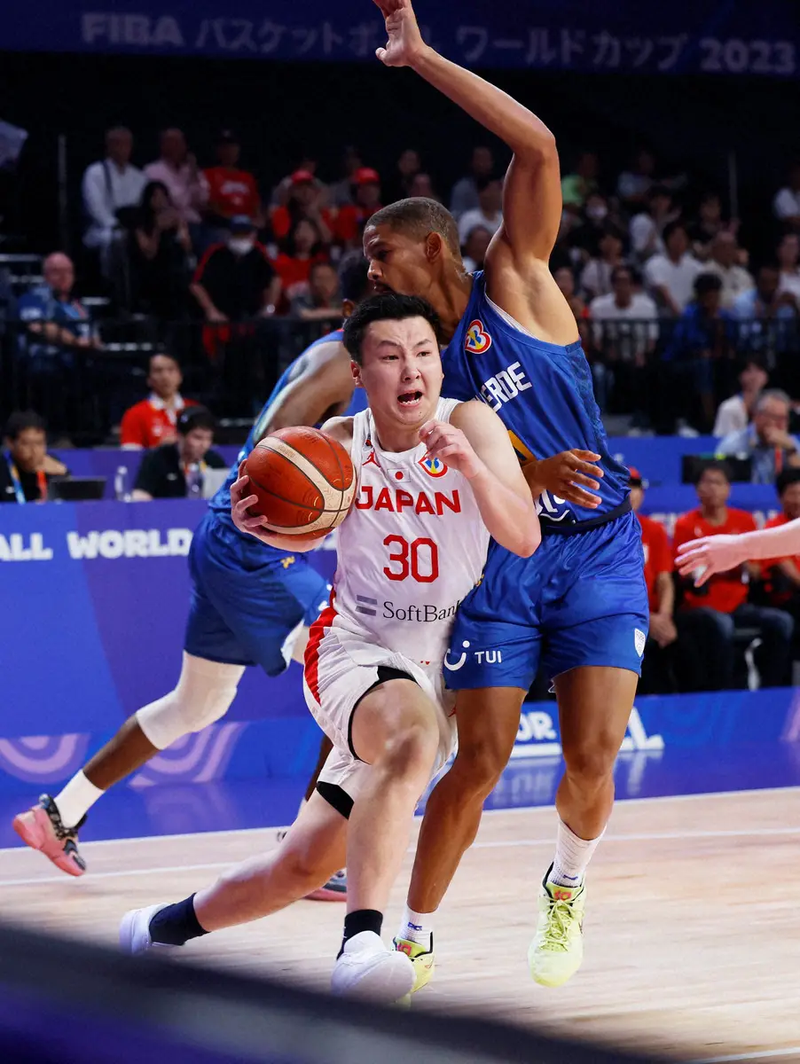 【画像・写真】【バスケW杯】日本　今大会初の前半リードで折り返し！河村＆富永“22歳コンビ”がFG100％