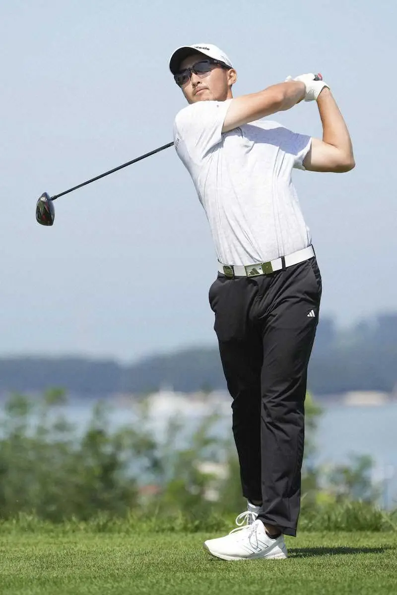 【画像・写真】岩崎亜久竜「もう無理！」　ツアー初勝利へ会心「63」の猛チャージで12位に急浮上