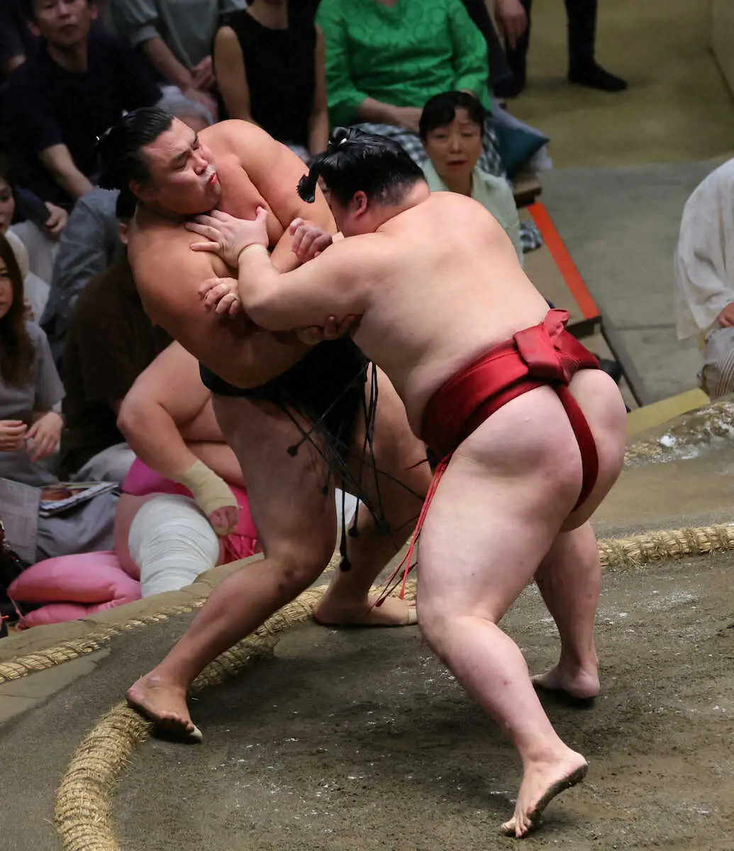 【画像・写真】3大関が総崩れ　貴景勝＆豊昇龍ノーコメント、霧島は「立ち合いは悪くなかったが…」