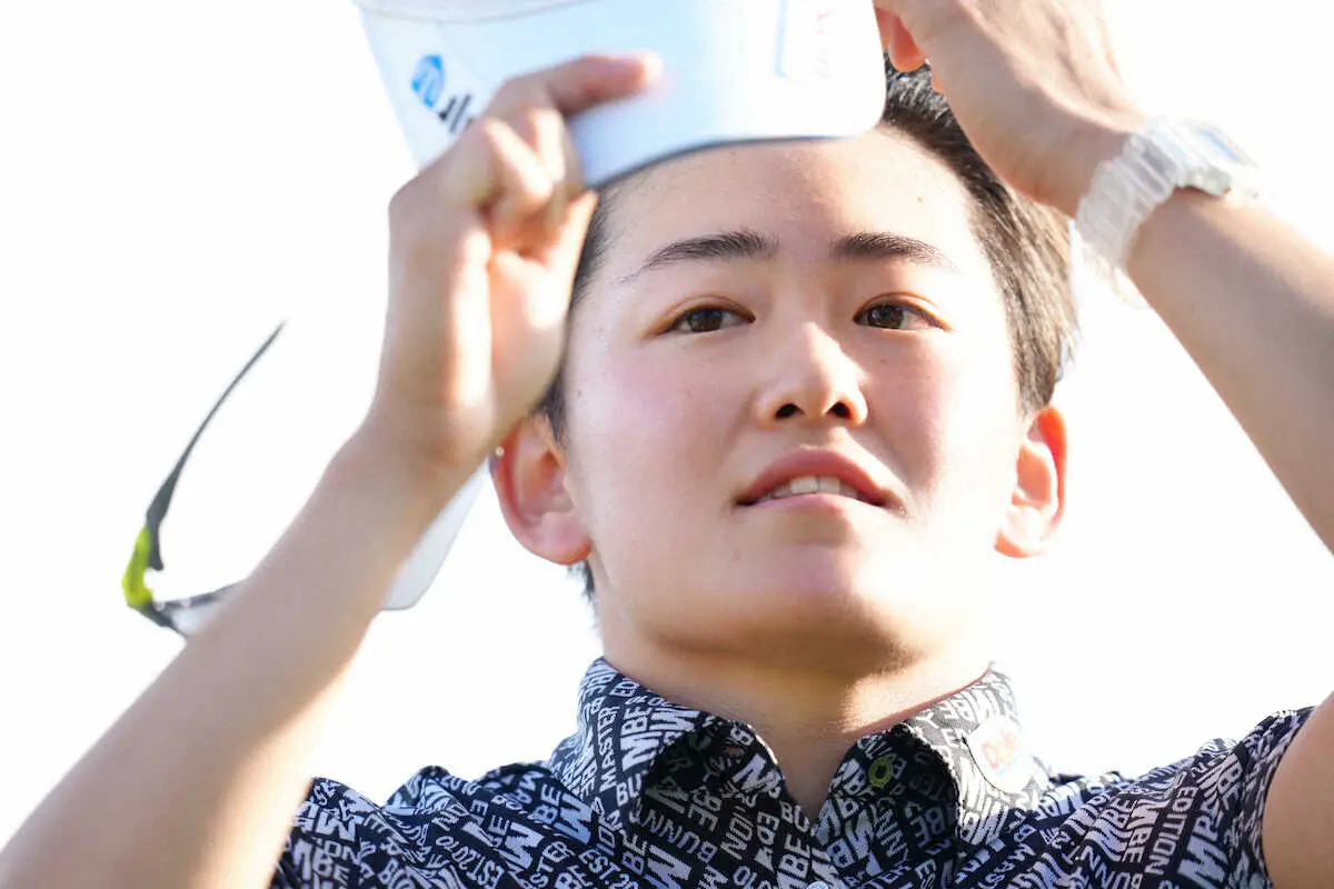 【画像・写真】一日一善の岩井明愛が史上4人目の2週連続完全Vに王手！「歴史をつくりたい」