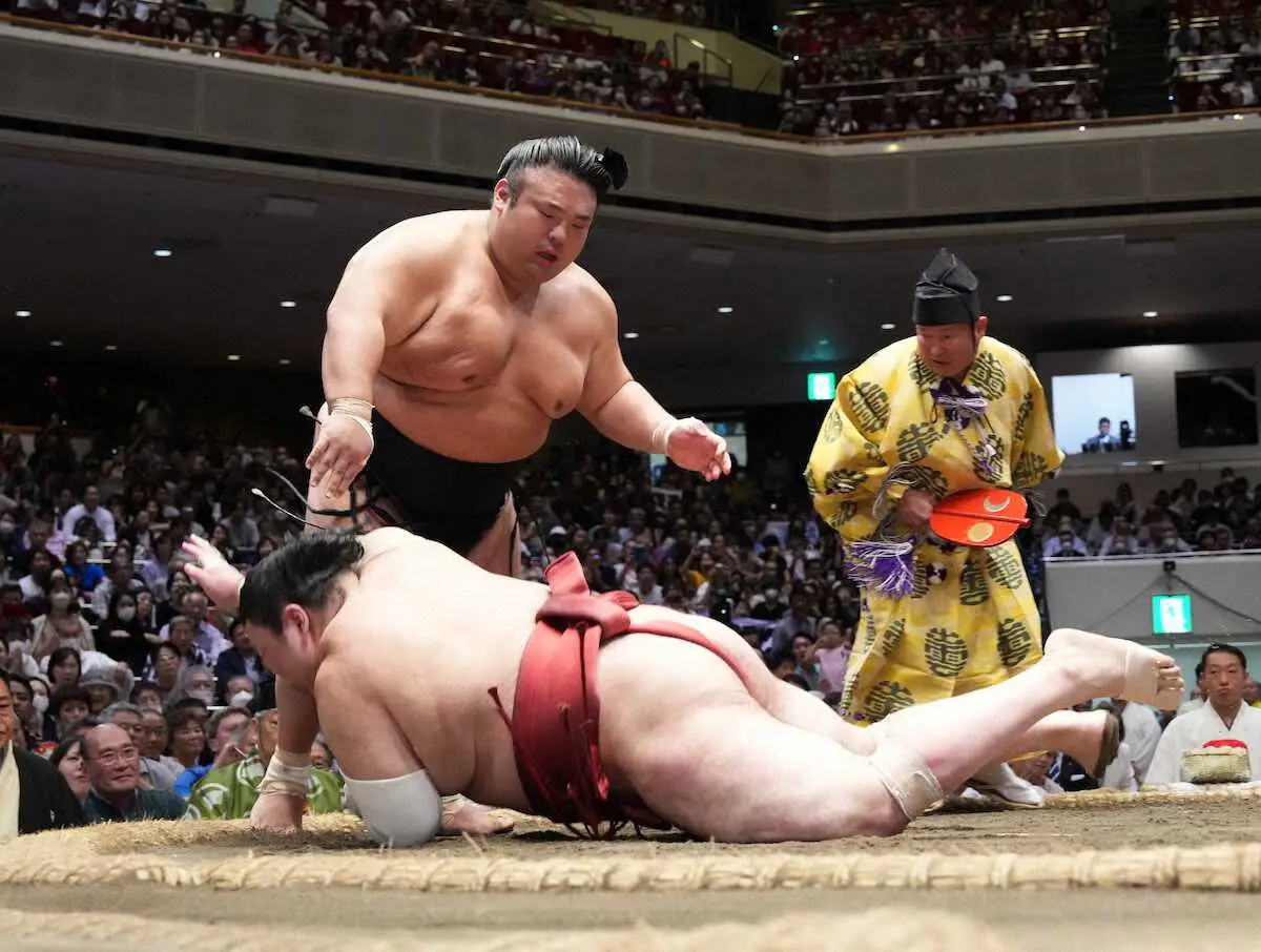 【画像・写真】二所ノ関親方が秋場所総括　印象に残った力士は熱海富士だけ　貴景勝「変化」で失ったもの多い