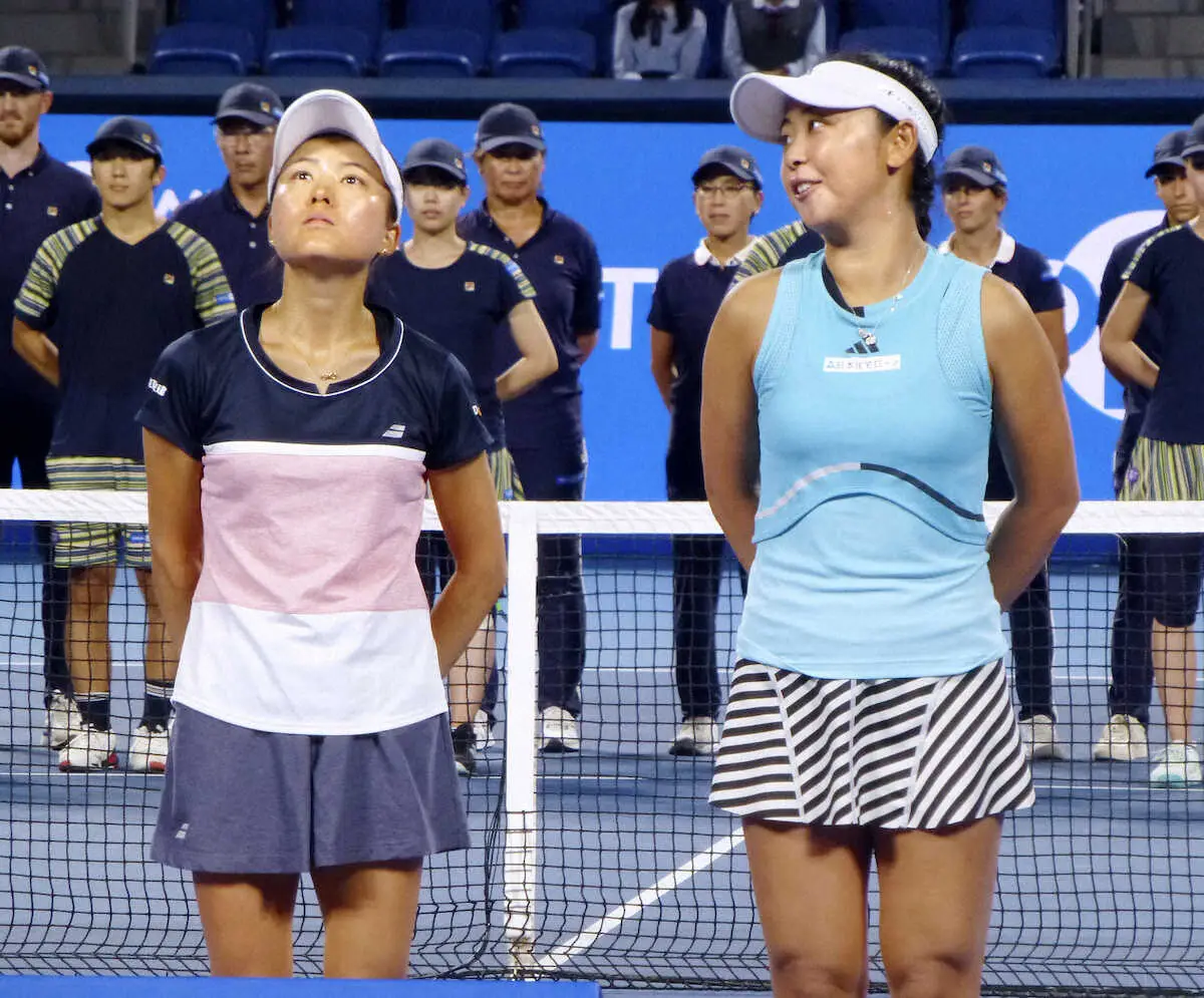 【画像・写真】ダブルスで準優勝した穂積絵莉（右）、二宮真琴組