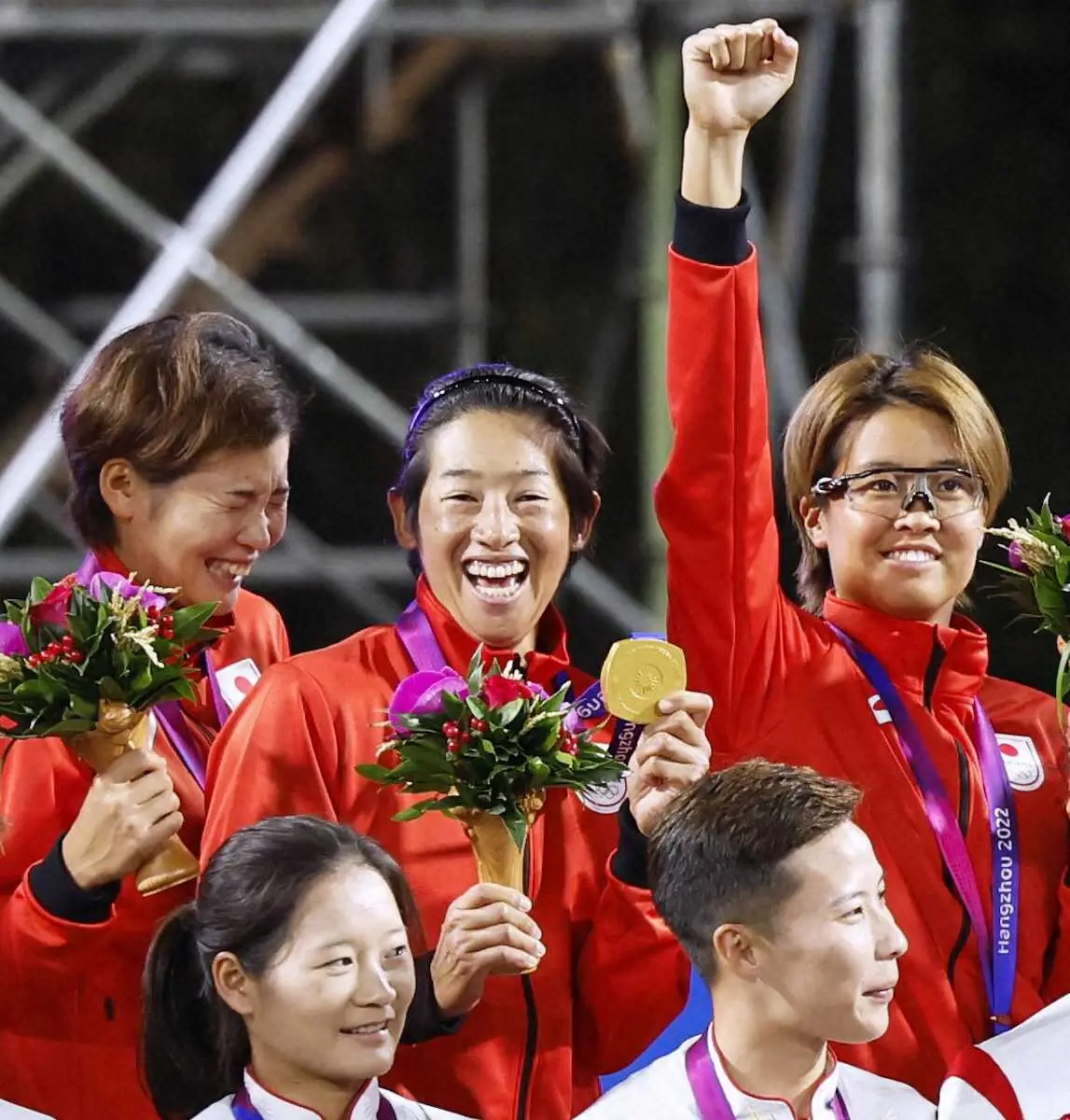 【画像・写真】【アジア大会】ソフト日本6連覇!ピンチで上野が救援「ホッとしている」