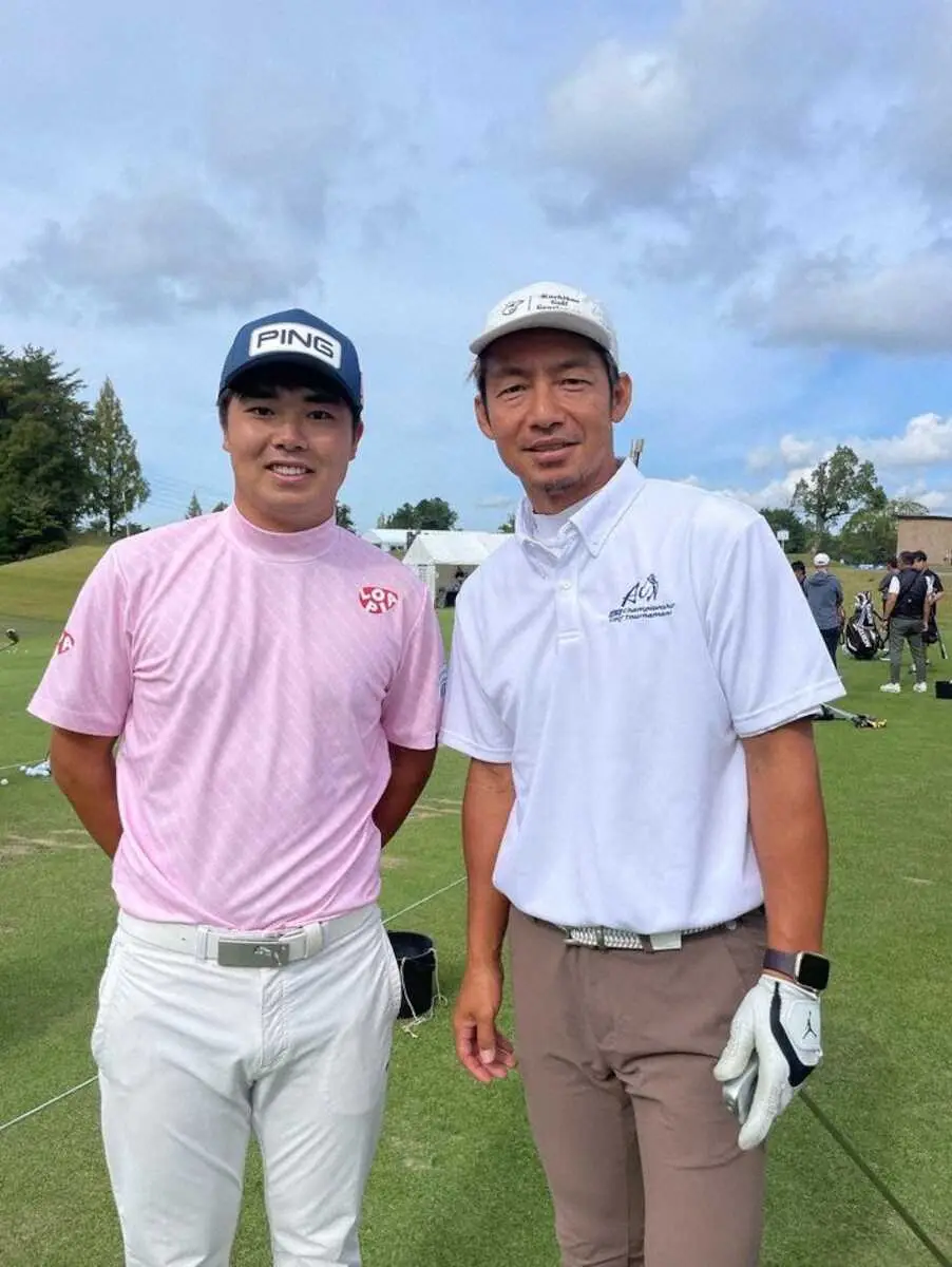 【画像・写真】20歳・細野勇策が66で3位発進　記念撮影でもらった「鳥谷パワー」で32年ぶり日本人レフティーV狙う