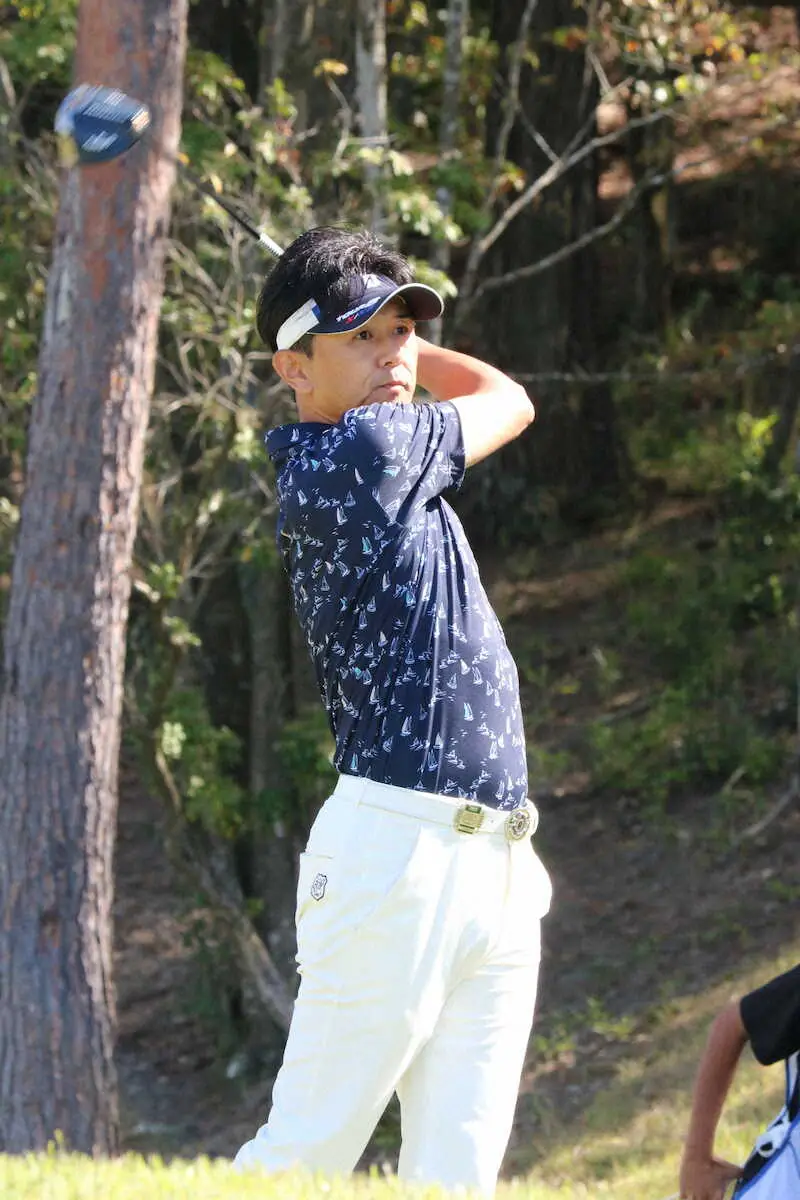 【画像・写真】46歳・近藤智弘1差2位肉薄　ホスト魅せた7番イーグル　9年ぶり7勝目見えた