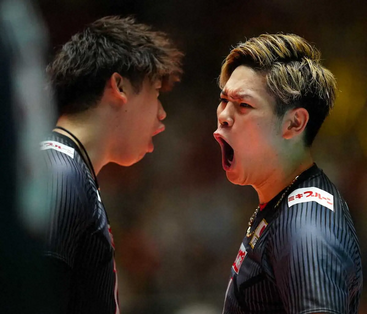 【画像・写真】バレー日本男子　7日に五輪決める　西田が最多16得点でセルビアにストレート勝ち