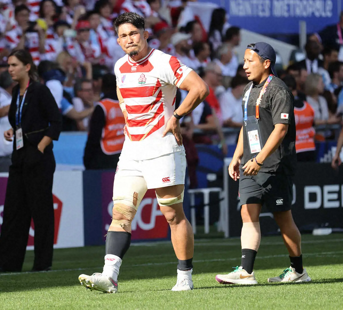 【画像・写真】【ラグビーW杯】日本　涙のノーサイド…8強ならず　姫野主将「まだまだ強くなれる」