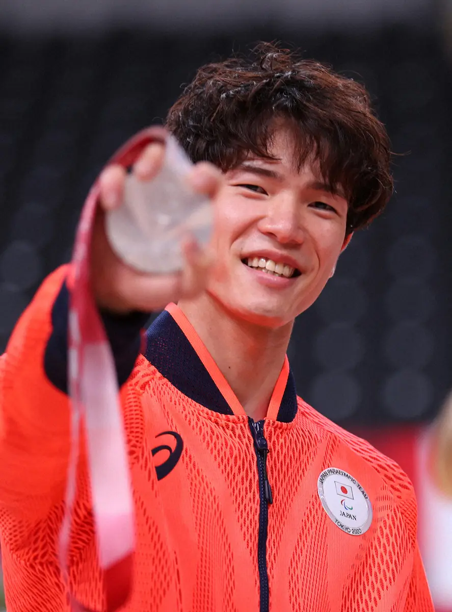 【画像・写真】車いすバスケ・鳥海がプロ転向宣言　アシックスと所属契約