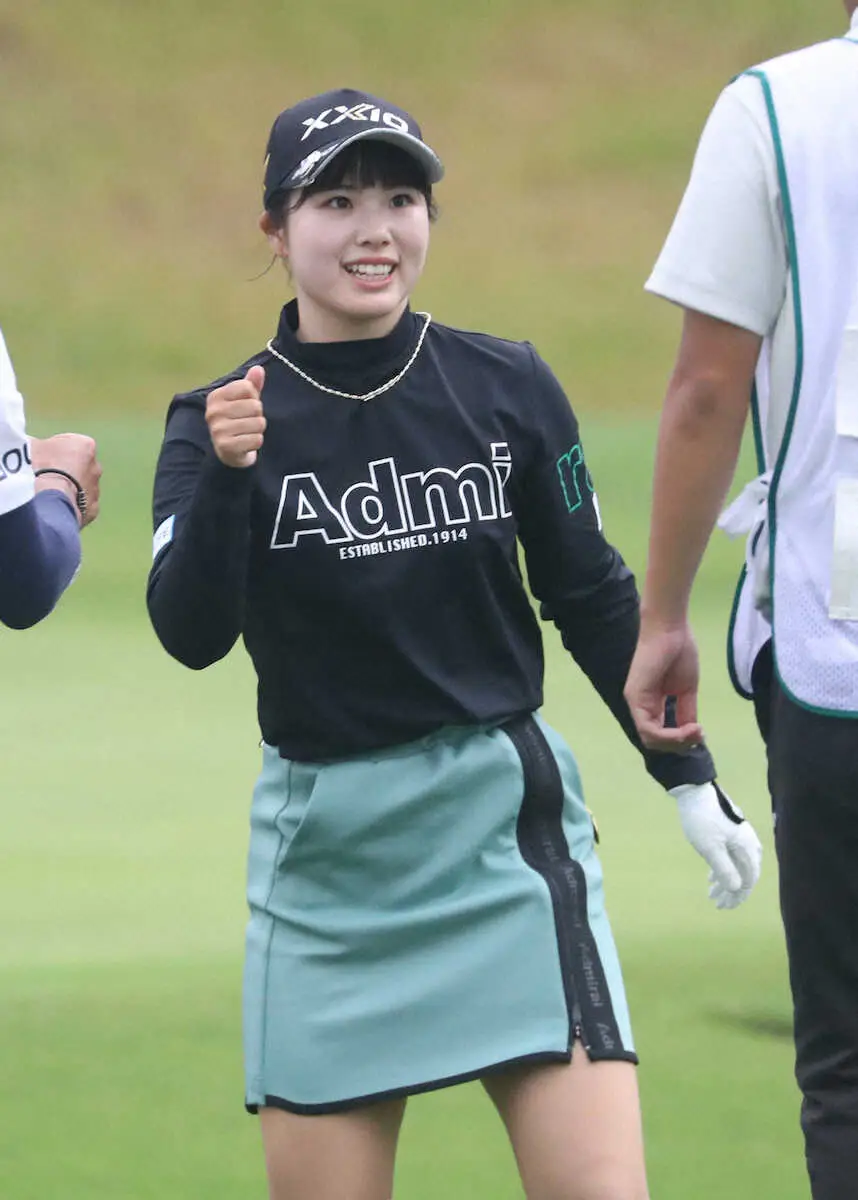 【画像・写真】尾関は68で好位置3位　予選落ちした昨年のリベンジへ「一打一打集中して回れたら」