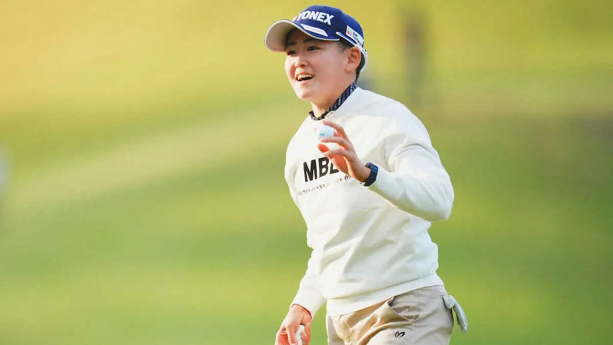 【画像・写真】岩井明愛　メルセデスランク3位からの逆転女王へ向け首位発進　初の地元優勝も視野に底力見せて67