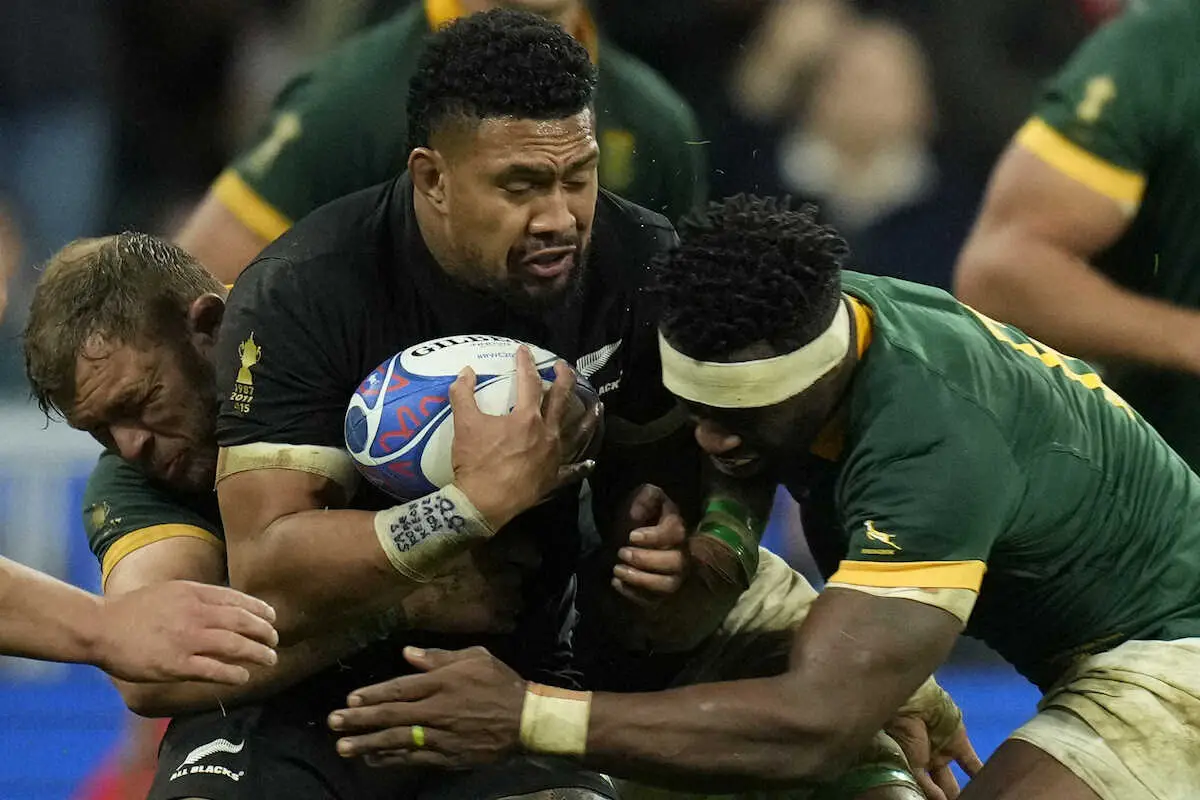 【画像・写真】【ラグビーW杯】決勝でまさかのカード3枚　両チーム主将が退場になる大荒れの展開に