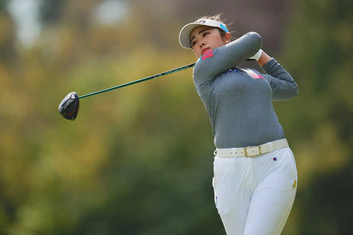 【画像・写真】山下美夢有　パット不調でスコア伸ばせず　連続女王へ前進も「内容が良くない」