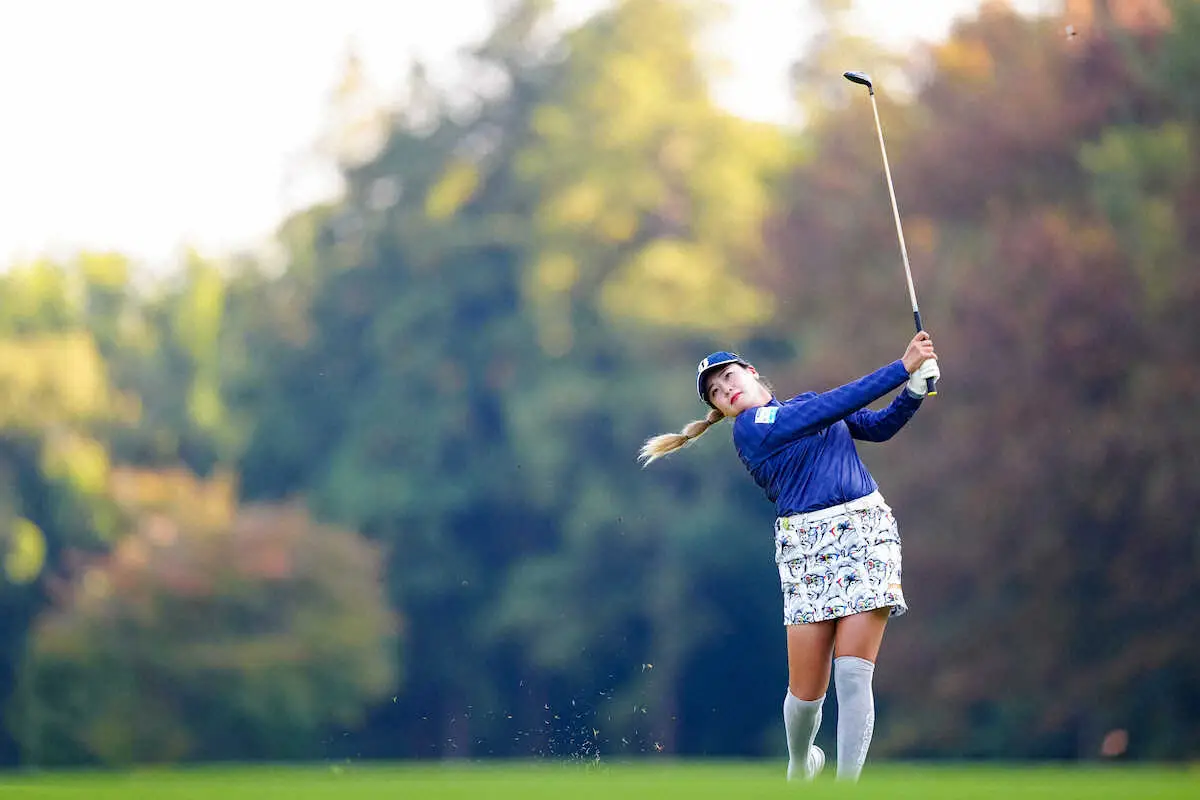 【画像・写真】【TOTOジャパンC】桑木志帆　メンタル安定で首位浮上　憧れの同郷・渋野先輩と同じ舞台へ