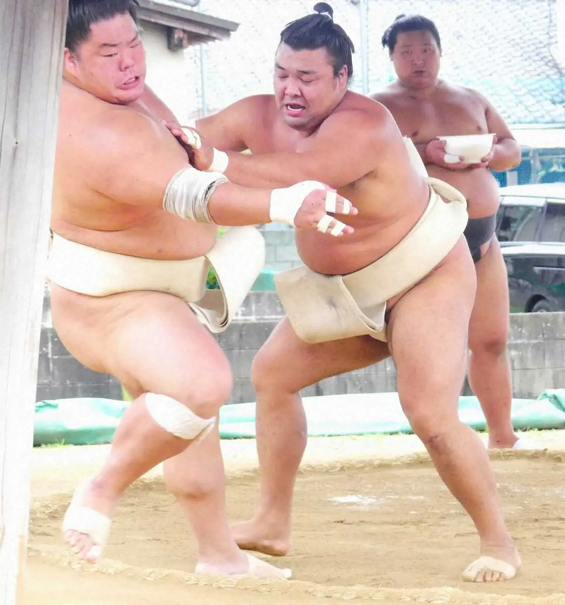 【画像・写真】霧島　充実の出稽古締　6日間で計165番　「自信つく」