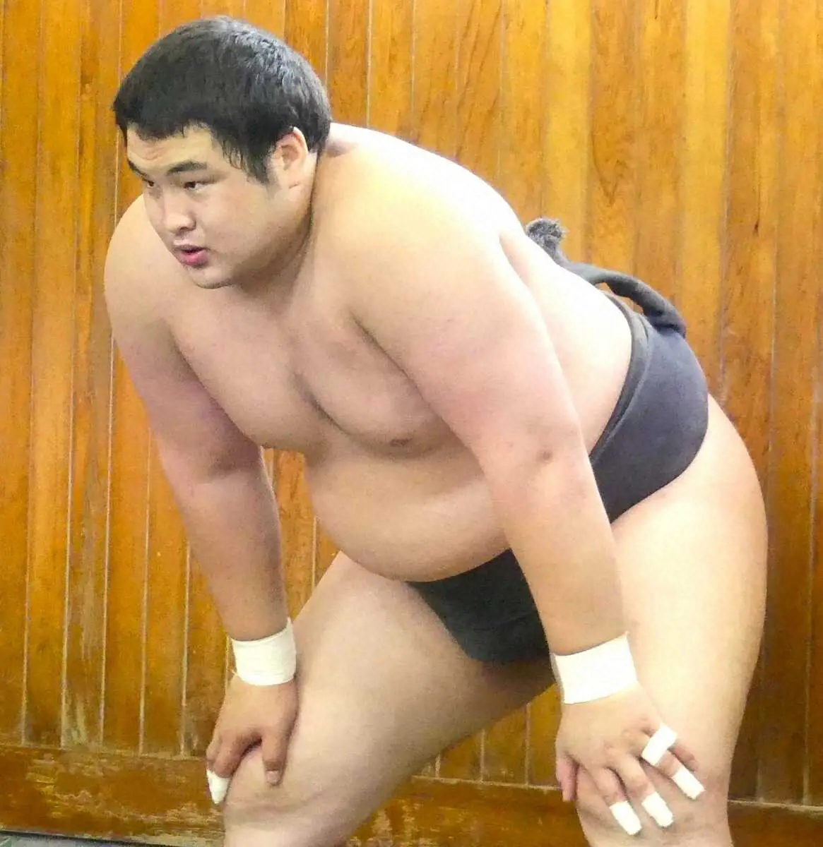 【画像・写真】最後の幕下15枚目格付け出し・チョイジルスレンが「阿武剋」のしこ名で初土俵へ　初日は琴太豪と対戦