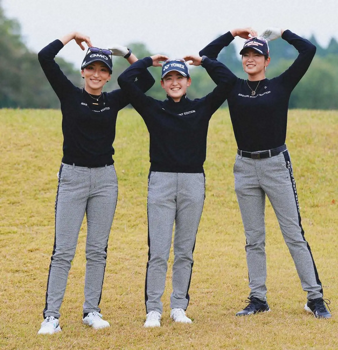 【画像・写真】原英莉花、岩井千怜、脇本華がおそろいコーデで魅了　伊藤園レディース