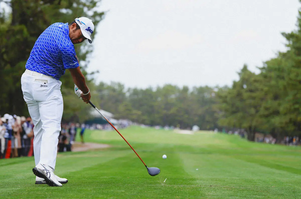 【画像・写真】松山英樹　凱旋Vへ別格！単独首位発進　4年ぶり国内参戦でマスターズ覇者の力見せた