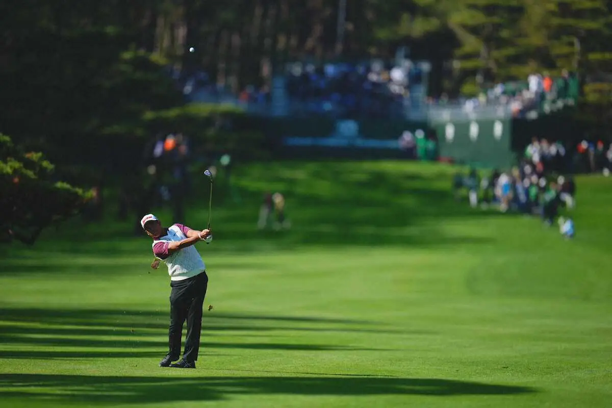【画像・写真】松山英樹は1打差暫定2位でハーフターン　ダンロップ・フェニックス