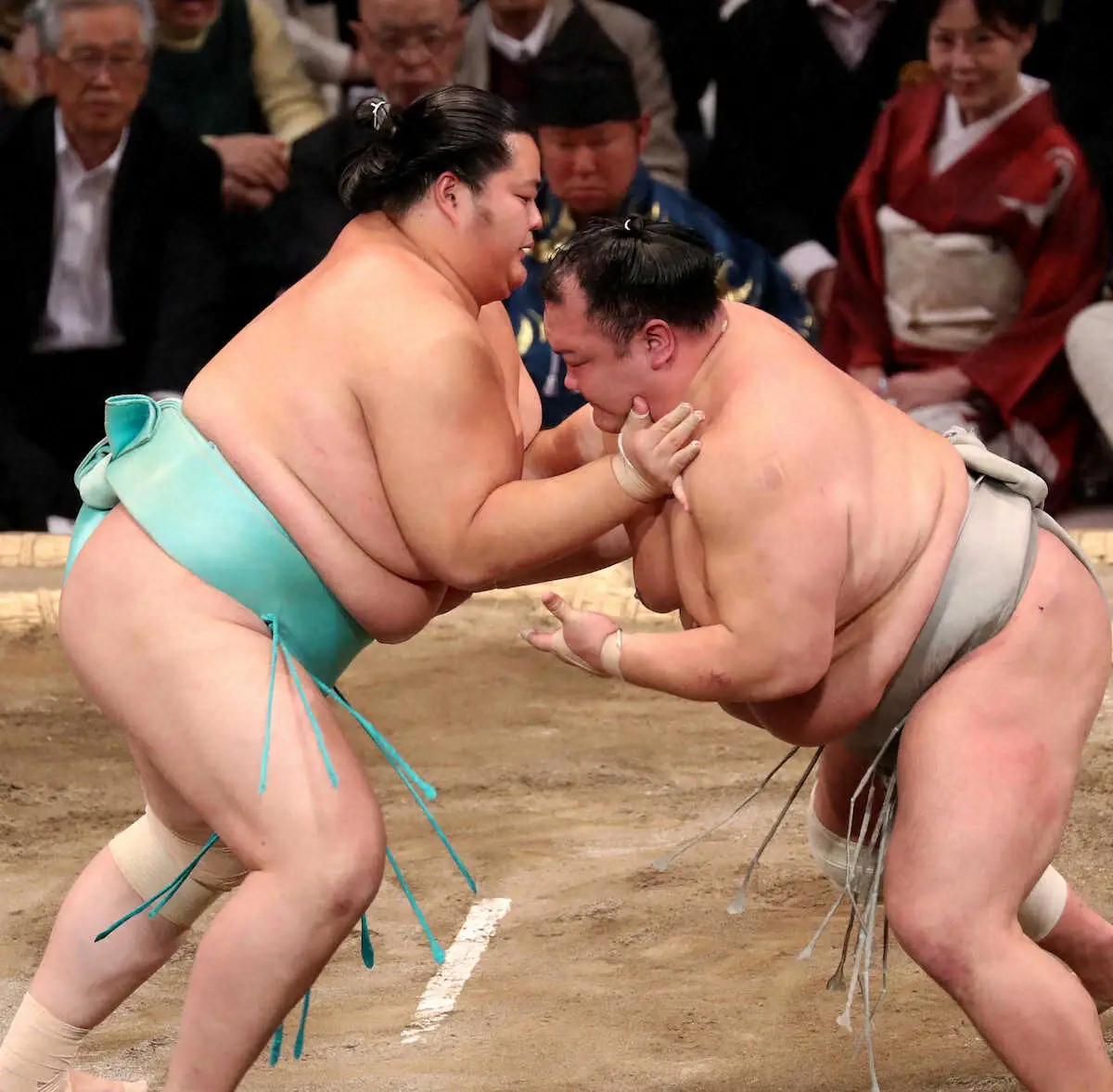 【画像・写真】琴ノ若が初日から6連勝！北勝富士の低い攻めに「思い直して辛抱し」形勢逆転