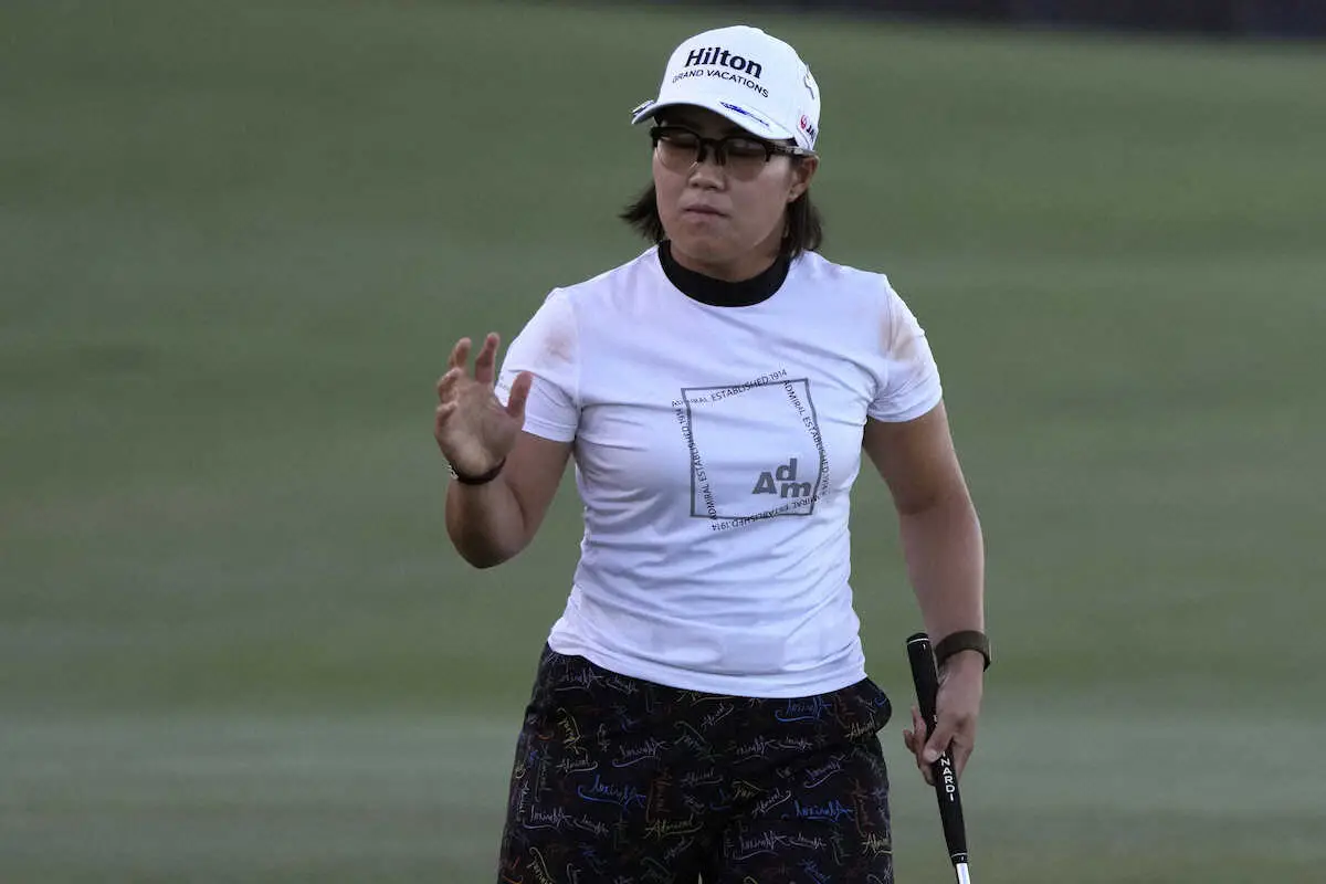 【画像・写真】畑岡奈紗　首位をキープで週末へ「一つ一つのチャンスを決められるように」今季最終戦で勝利狙う