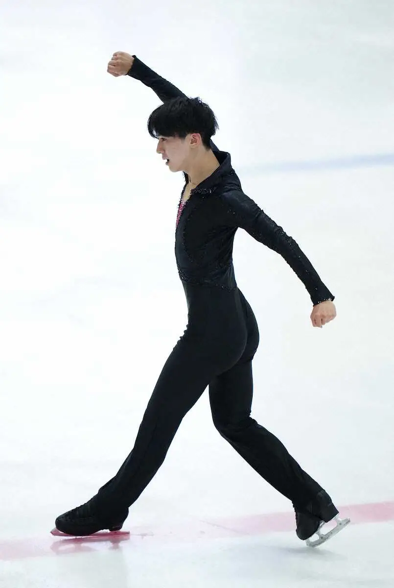 【画像・写真】中村俊介が76・81点で首位発進　2位周藤集、3位垣内珀琉　フィギュア全日本ジュニア