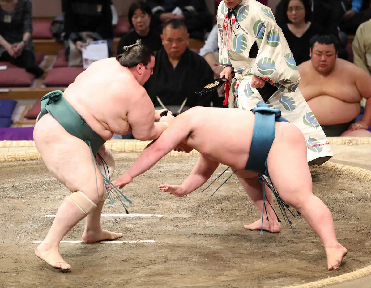 【画像・写真】37歳・碧山が東十両筆頭で勝ち越し「まだ頑張ろうかな」来場所の幕内復帰が確実に