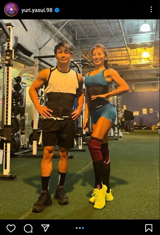 【画像・写真】ビキニの女王・安井友梨　世界チャンプ“共演”ショット公開に「カッコイィ」「お～！」