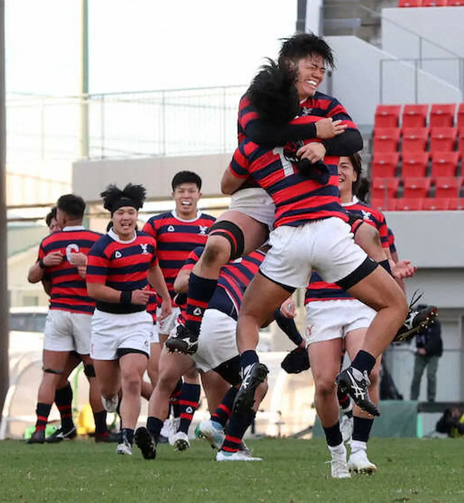【画像・写真】【関西大学ラグビー】京産大が同校初の3連覇　逆転ゴールのFB辻野「みんなの思いを背負って蹴った」