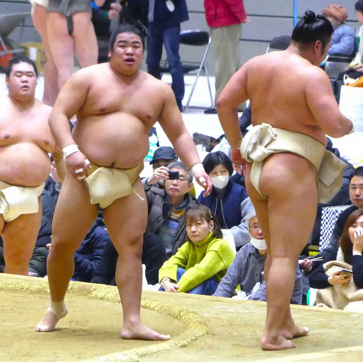 【画像・写真】【東広島巡業】平戸海が大関・霧島と4番　好内容で互角に渡り合い「自信になります」