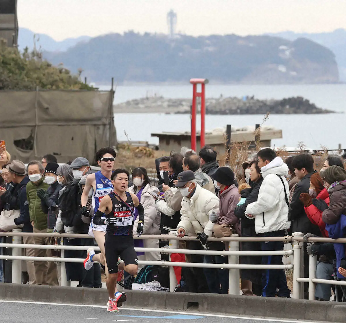 【画像・写真】【箱根駅伝】11位国士舘大「粘って粘って」34年ぶりシード獲得へ　10位に3秒差
