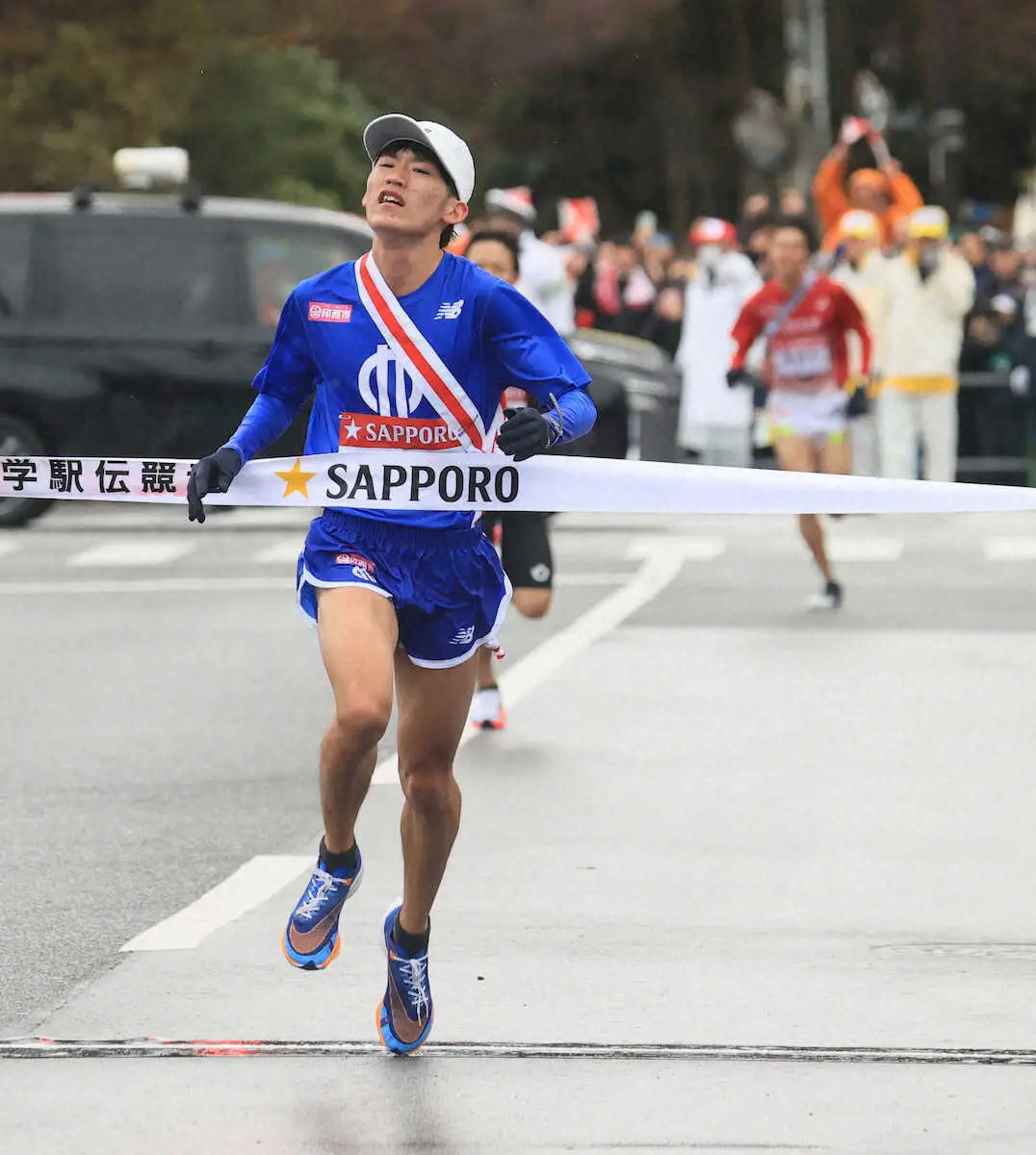 【画像・写真】【箱根駅伝】し烈シード権争い　1分34秒以内に10校ひしめく