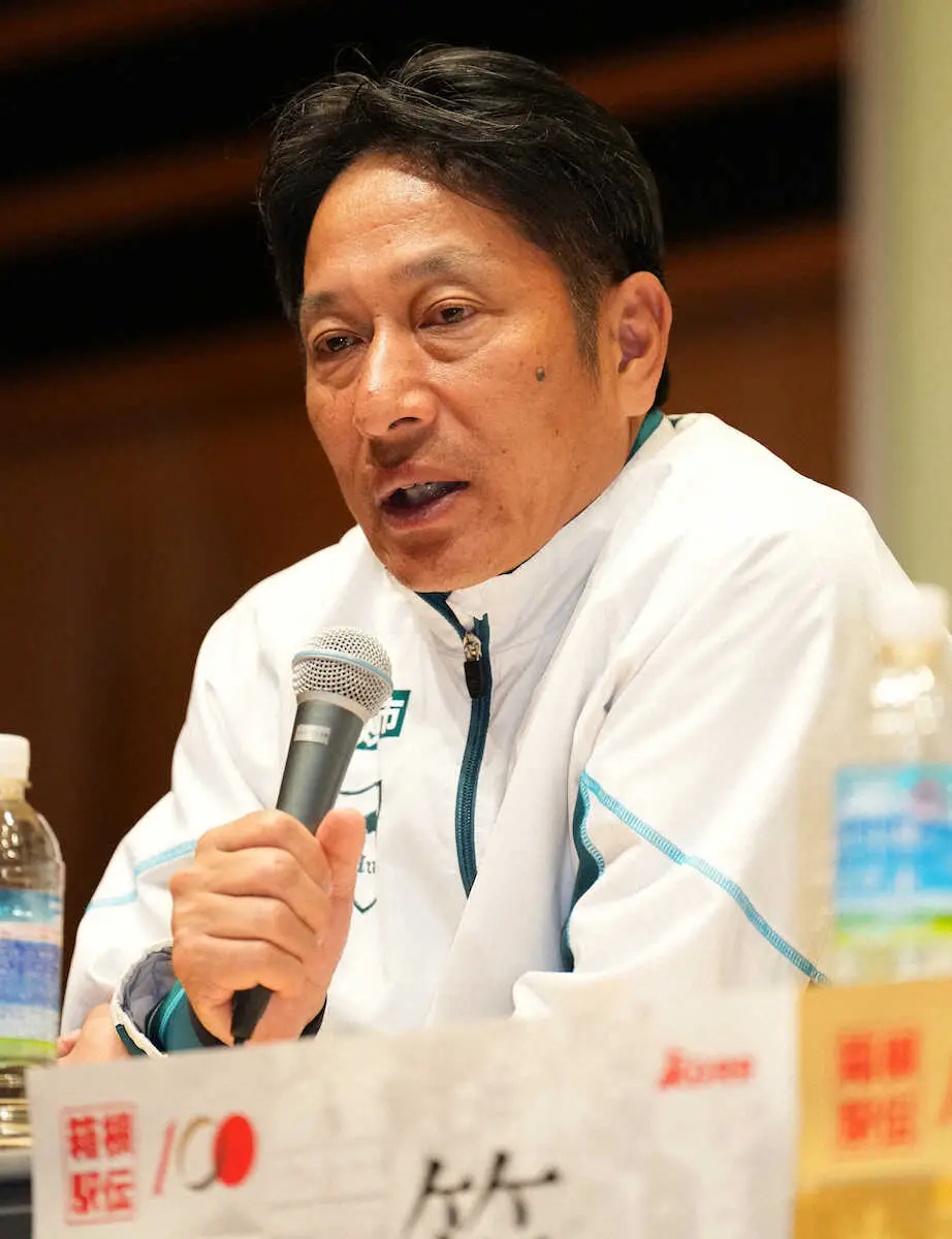 【画像・写真】＜箱根駅伝復路　大手町ゴール＞優勝会見に臨む青学大・原監督（撮影・木村　揚輔）