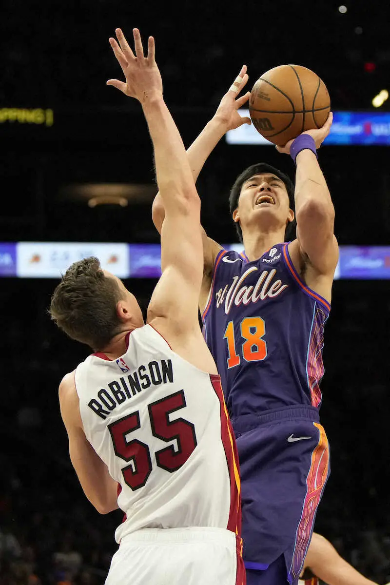 【画像・写真】NBAサンズ渡辺雄太　波に乗れず2得点だけ　八村は負傷欠場