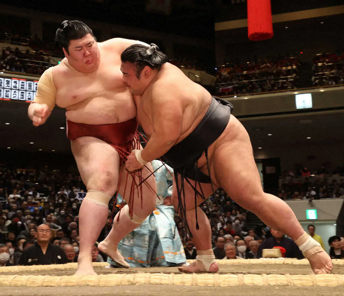 【画像・写真】貴景勝「頸椎症性神経根症」で休場　古傷の首を2日目に悪化…右腕に力入らず　来場所は8度目カド番へ
