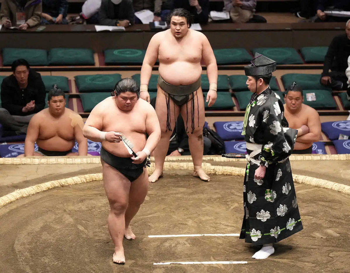 【画像・写真】伯桜鵬「焦ってしまった」幕下15枚目格付け出し対決で阿武剋に完敗　幕下での黒星は自身初
